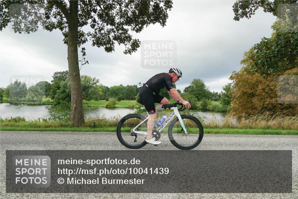 30.08.2026 - Elbe Triathlon Hamburg Michael Burmester http://msf.ph/oto/10041439 30.08.2026 11:05:52 Radfahren 518, 894, 1177, 1307, 1341, 1346 meine-sportfotos.de