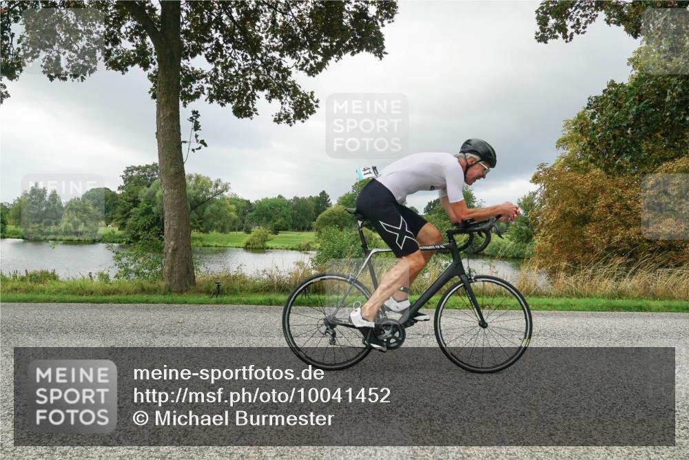 30.08.2026 - Elbe Triathlon Hamburg Michael Burmester http://msf.ph/oto/10041452 30.08.2026 11:05:57 Radfahren 518, 1154, 1271, 1341, 1457 meine-sportfotos.de