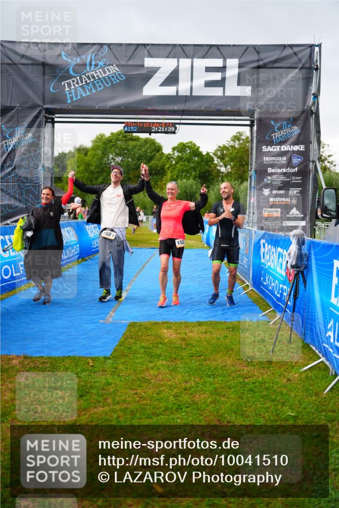 30.08.2026 - Elbe Triathlon Hamburg LAZAROV Photography http://msf.ph/oto/10041510 30.08.2026 16:21:38 Ziel  meine-sportfotos.de