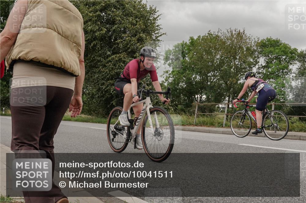 30.08.2026 - Elbe Triathlon Hamburg Michael Burmester http://msf.ph/oto/10041511 30.08.2026 14:21:16 Radfahren 179 meine-sportfotos.de