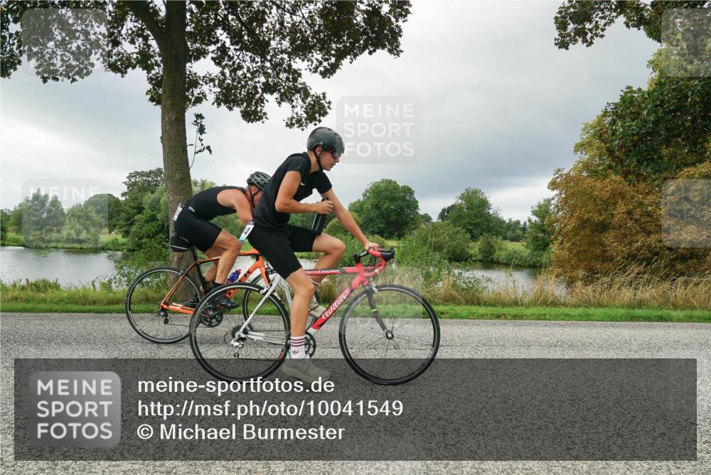 30.08.2026 - Elbe Triathlon Hamburg Michael Burmester http://msf.ph/oto/10041549 30.08.2026 11:06:58 Radfahren 1264, 1298, 1374, 1420 meine-sportfotos.de