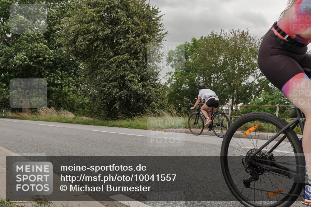 30.08.2026 - Elbe Triathlon Hamburg Michael Burmester http://msf.ph/oto/10041557 30.08.2026 14:21:44 Radfahren 160 meine-sportfotos.de
