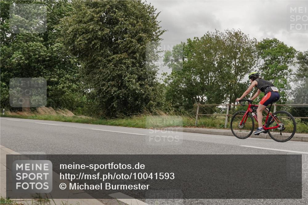 30.08.2026 - Elbe Triathlon Hamburg Michael Burmester http://msf.ph/oto/10041593 30.08.2026 14:22:13 Radfahren 162 meine-sportfotos.de