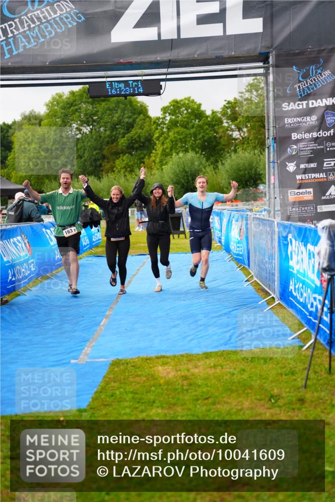30.08.2026 - Elbe Triathlon Hamburg LAZAROV Photography http://msf.ph/oto/10041609 30.08.2026 16:23:14 Ziel  meine-sportfotos.de