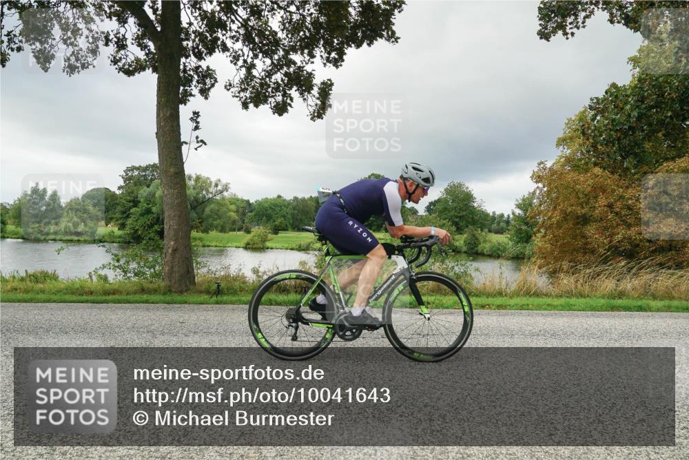 30.08.2026 - Elbe Triathlon Hamburg Michael Burmester http://msf.ph/oto/10041643 30.08.2026 11:07:56 Radfahren 907, 1287, 1325 meine-sportfotos.de