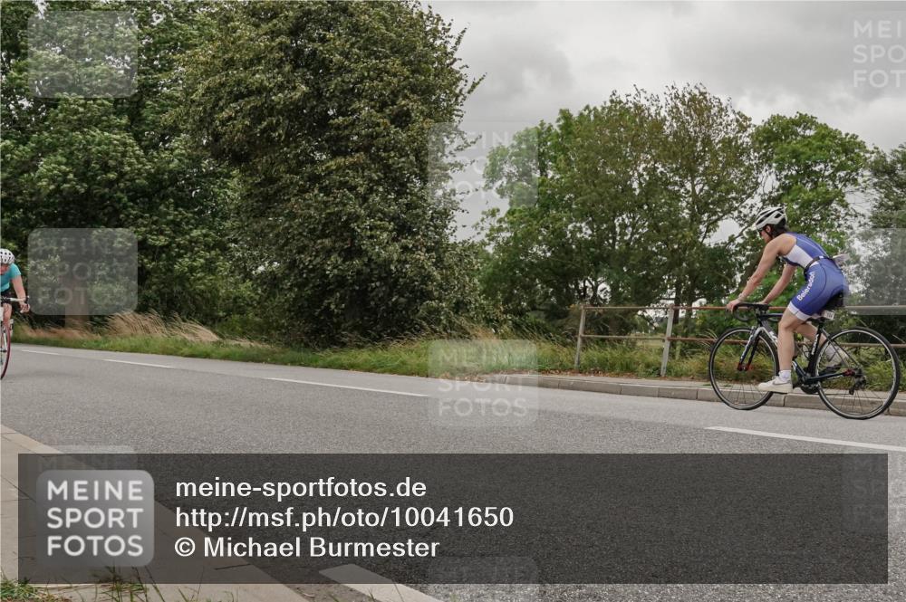 30.08.2026 - Elbe Triathlon Hamburg Michael Burmester http://msf.ph/oto/10041650 30.08.2026 14:22:30 Radfahren 142, 153 meine-sportfotos.de