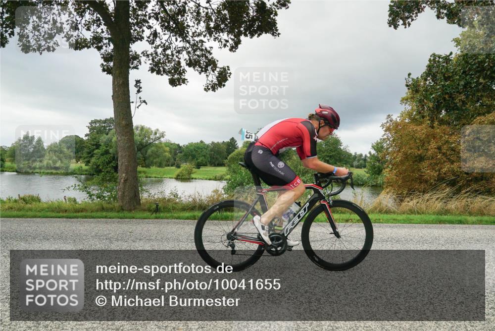 30.08.2026 - Elbe Triathlon Hamburg Michael Burmester http://msf.ph/oto/10041655 30.08.2026 11:08:08 Radfahren 1135, 1278, 1335, 1398, 1399, 1410, 1432 meine-sportfotos.de