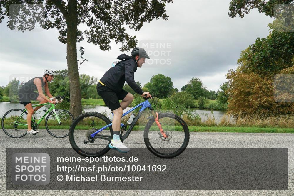30.08.2026 - Elbe Triathlon Hamburg Michael Burmester http://msf.ph/oto/10041692 30.08.2026 11:08:26 Radfahren 1087, 1489 meine-sportfotos.de