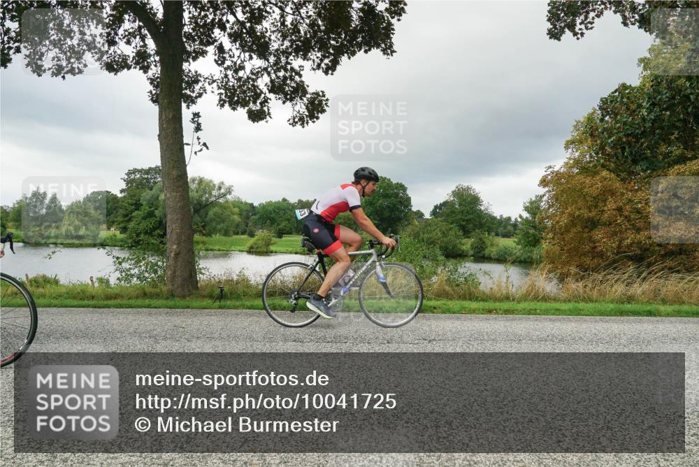 30.08.2026 - Elbe Triathlon Hamburg Michael Burmester http://msf.ph/oto/10041725 30.08.2026 11:09:08 Radfahren 1128, 1253, 1316 meine-sportfotos.de