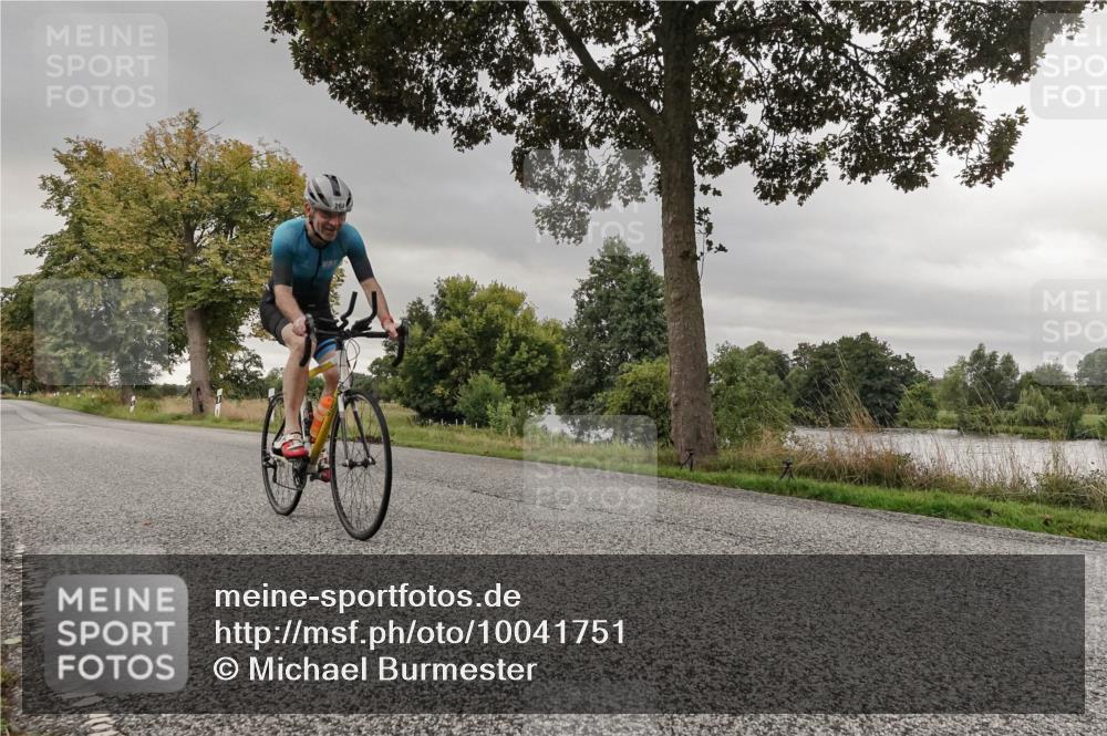 30.08.2026 - Elbe Triathlon Hamburg Michael Burmester http://msf.ph/oto/10041751 30.08.2026 09:09:43 Radfahren 264, 916 meine-sportfotos.de
