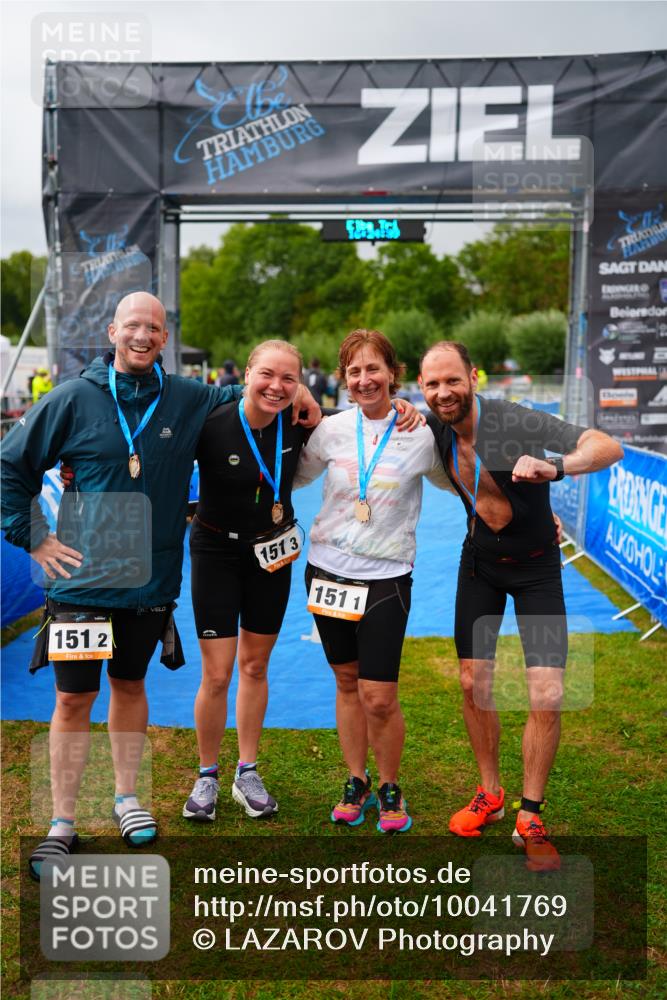 30.08.2026 - Elbe Triathlon Hamburg LAZAROV Photography http://msf.ph/oto/10041769 30.08.2026 16:24:39 Ziel  meine-sportfotos.de