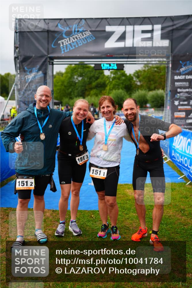30.08.2026 - Elbe Triathlon Hamburg LAZAROV Photography http://msf.ph/oto/10041784 30.08.2026 16:24:39 Ziel  meine-sportfotos.de