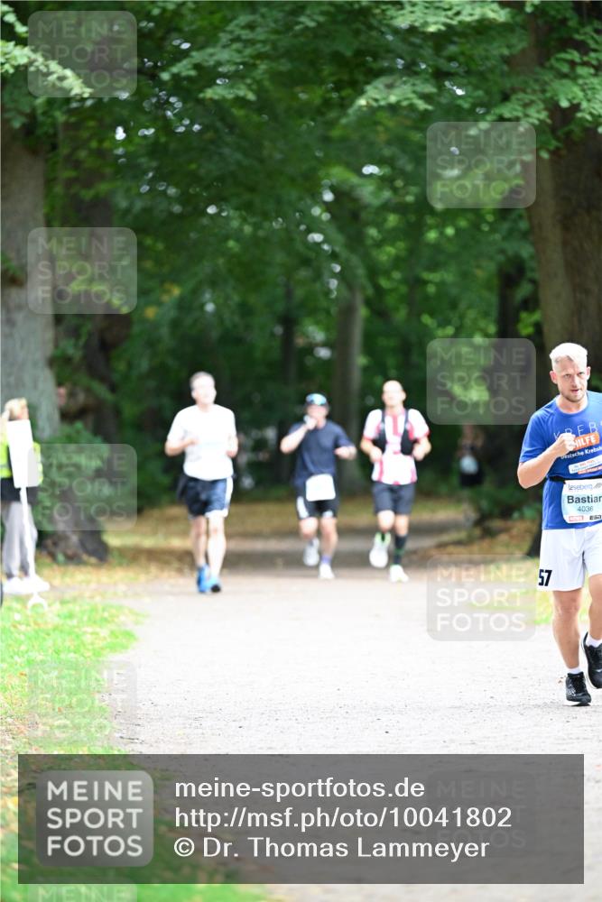 30.08.2026 - Blankeneser Heldenlauf Dr. Thomas Lammeyer http://msf.ph/oto/10041802 30.08.2026 11:16:58 Laufen 57, 4036 meine-sportfotos.de