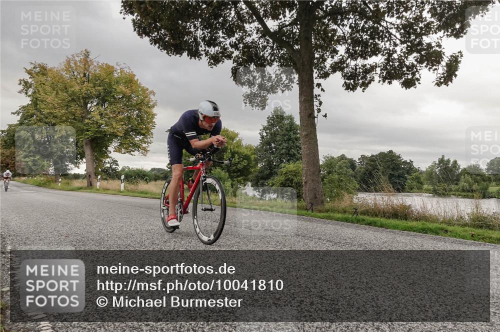 30.08.2026 - Elbe Triathlon Hamburg Michael Burmester http://msf.ph/oto/10041810 30.08.2026 09:10:13 Radfahren 182, 301, 428, 1895 meine-sportfotos.de