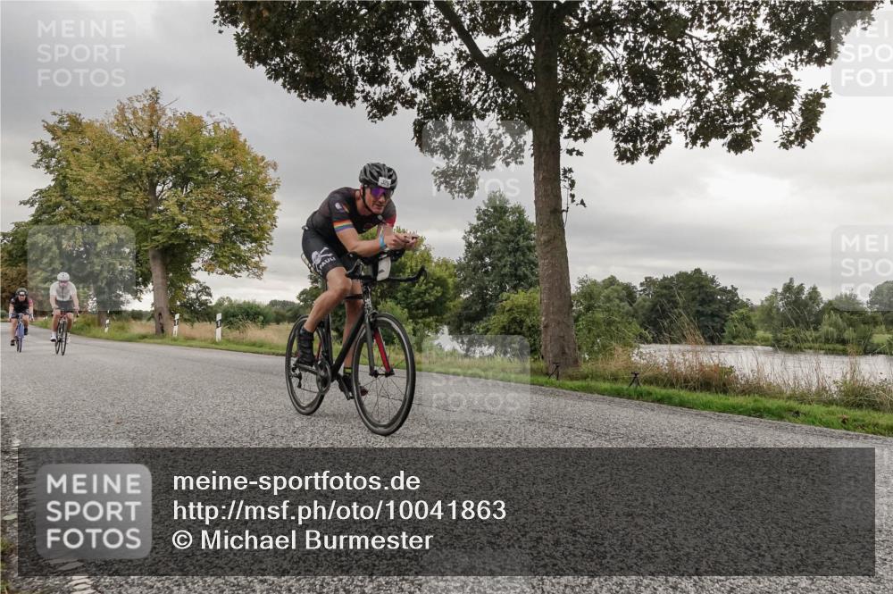 30.08.2026 - Elbe Triathlon Hamburg Michael Burmester http://msf.ph/oto/10041863 30.08.2026 09:10:30 Radfahren 294, 326, 390, 417 meine-sportfotos.de