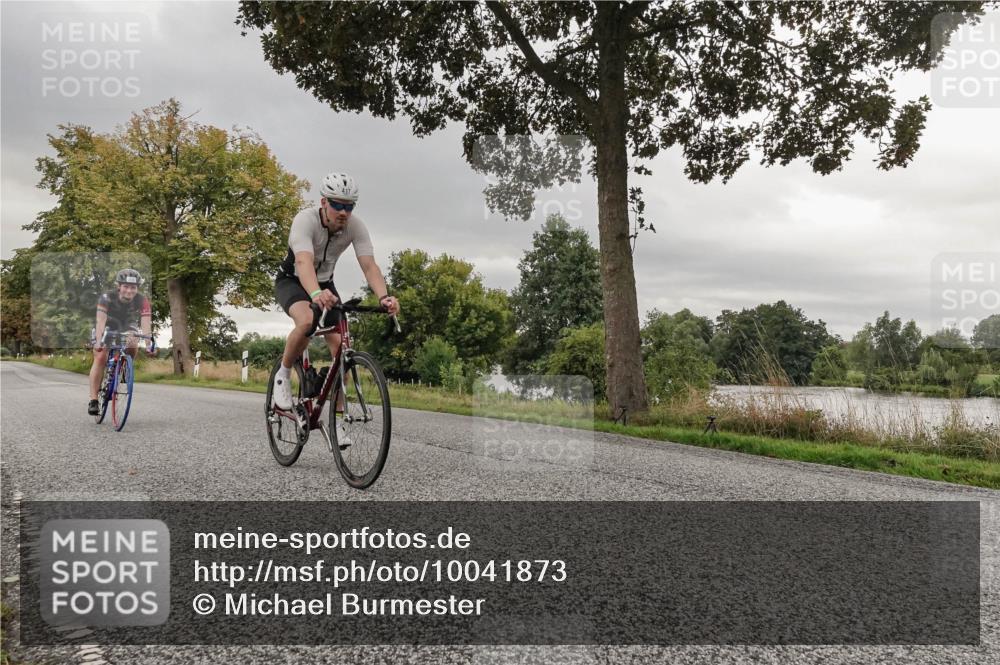 30.08.2026 - Elbe Triathlon Hamburg Michael Burmester http://msf.ph/oto/10041873 30.08.2026 09:10:32 Radfahren 326, 390, 417 meine-sportfotos.de
