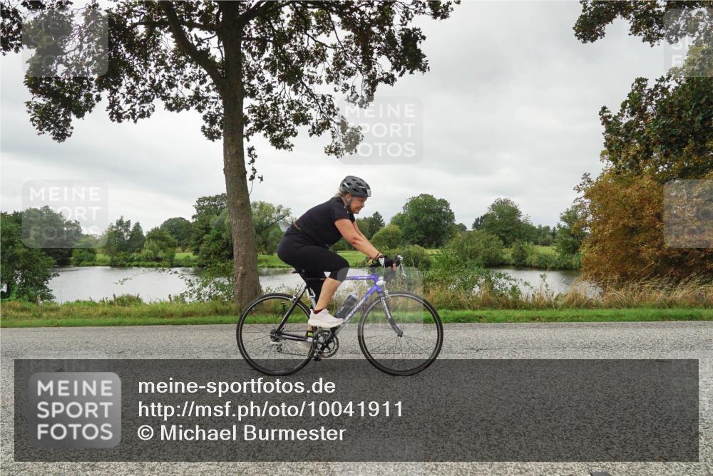 30.08.2026 - Elbe Triathlon Hamburg Michael Burmester http://msf.ph/oto/10041911 30.08.2026 11:59:00 Radfahren 1705 meine-sportfotos.de
