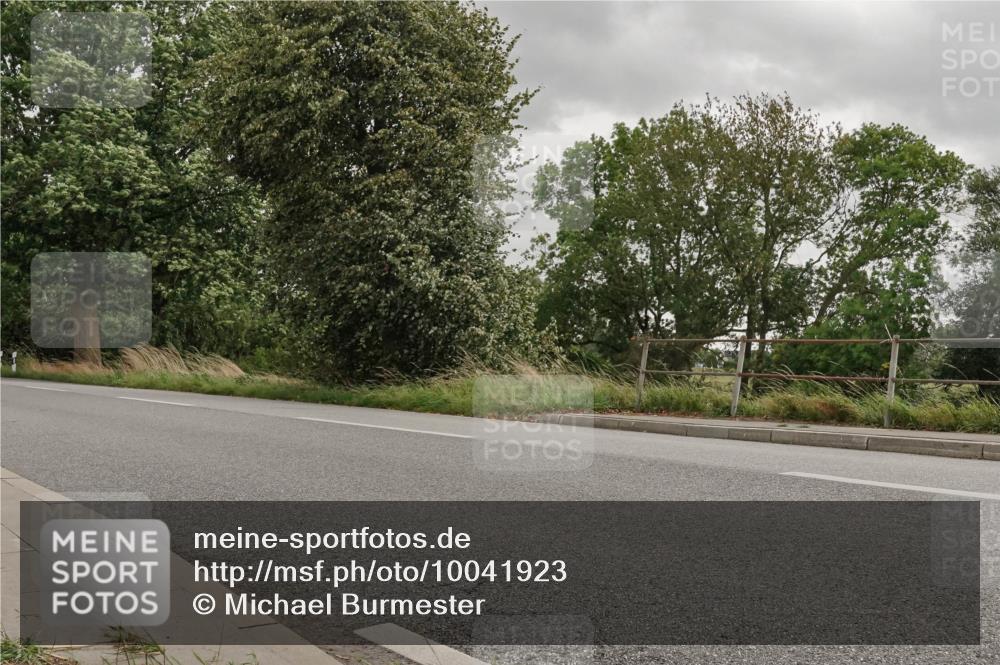 30.08.2026 - Elbe Triathlon Hamburg Michael Burmester http://msf.ph/oto/10041923 30.08.2026 14:28:51 Radfahren  meine-sportfotos.de