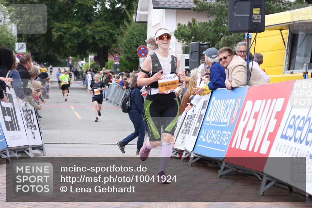 30.08.2026 - Blankeneser Heldenlauf Lena Gebhardt http://msf.ph/oto/10041924 30.08.2026 11:47:23 Ziel 2266, 2924 meine-sportfotos.de