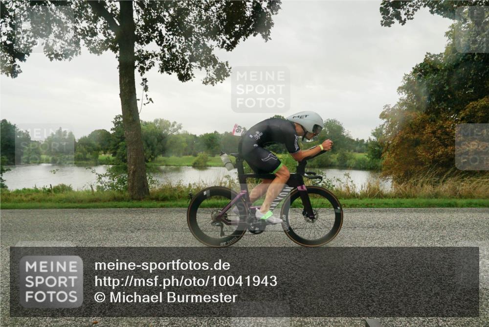 30.08.2026 - Elbe Triathlon Hamburg Michael Burmester http://msf.ph/oto/10041943 30.08.2026 08:38:54 Radfahren 186 meine-sportfotos.de