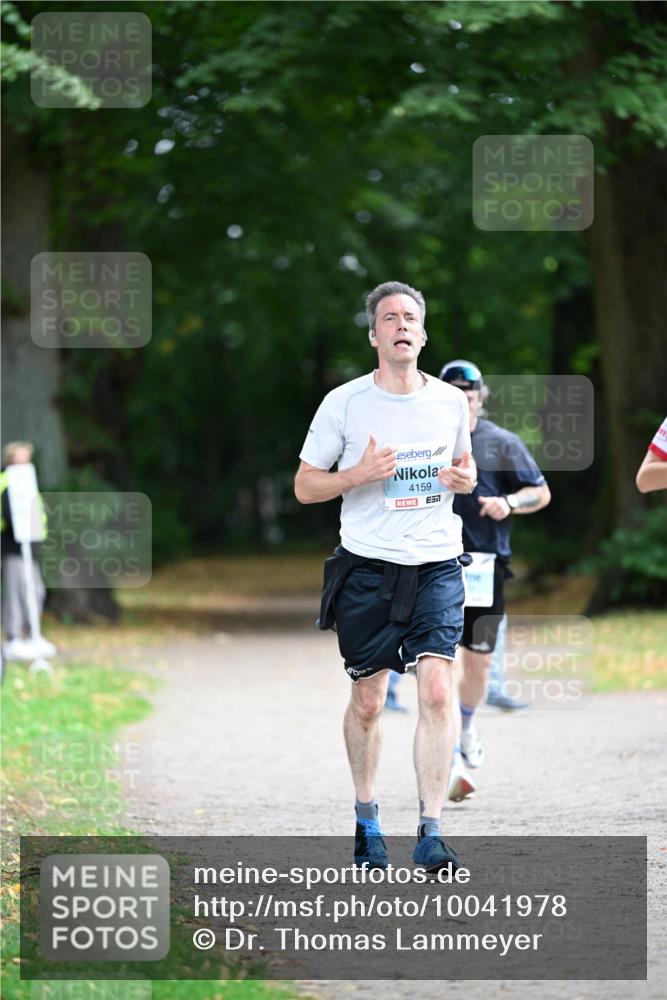 30.08.2026 - Blankeneser Heldenlauf Dr. Thomas Lammeyer http://msf.ph/oto/10041978 30.08.2026 11:17:06 Laufen 4159 meine-sportfotos.de