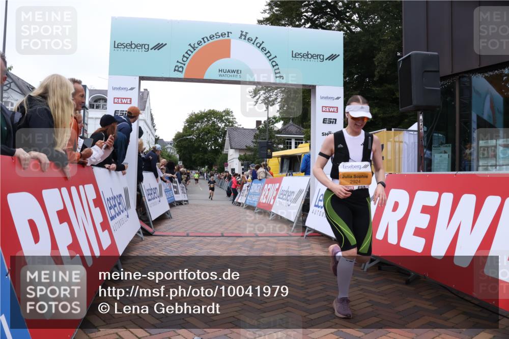 30.08.2026 - Blankeneser Heldenlauf Lena Gebhardt http://msf.ph/oto/10041979 30.08.2026 11:47:25 Ziel 2266, 2924 meine-sportfotos.de