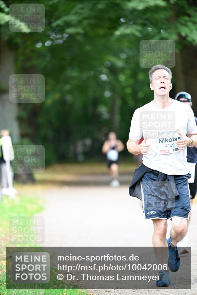 30.08.2026 - Blankeneser Heldenlauf Dr. Thomas Lammeyer http://msf.ph/oto/10042006 30.08.2026 11:17:07 Laufen 4192, 4159 meine-sportfotos.de