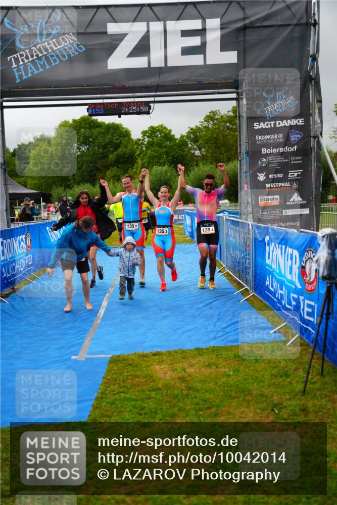 30.08.2026 - Elbe Triathlon Hamburg LAZAROV Photography http://msf.ph/oto/10042014 30.08.2026 16:25:54 Ziel  meine-sportfotos.de