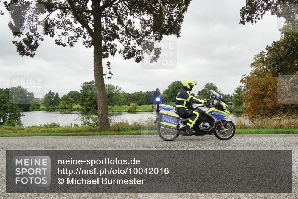30.08.2026 - Elbe Triathlon Hamburg Michael Burmester http://msf.ph/oto/10042016 30.08.2026 12:17:06 Radfahren  meine-sportfotos.de