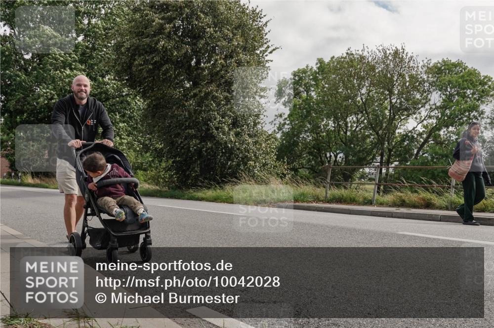 30.08.2026 - Elbe Triathlon Hamburg Michael Burmester http://msf.ph/oto/10042028 30.08.2026 14:36:29 Radfahren  meine-sportfotos.de