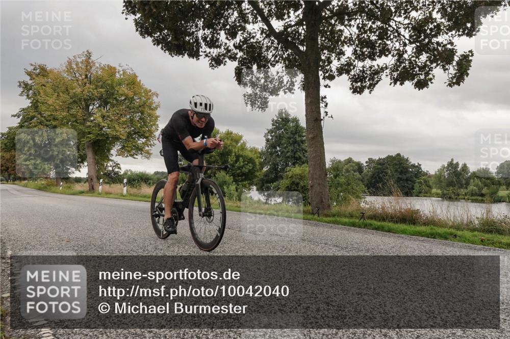 30.08.2026 - Elbe Triathlon Hamburg Michael Burmester http://msf.ph/oto/10042040 30.08.2026 09:11:41 Radfahren 270, 328 meine-sportfotos.de