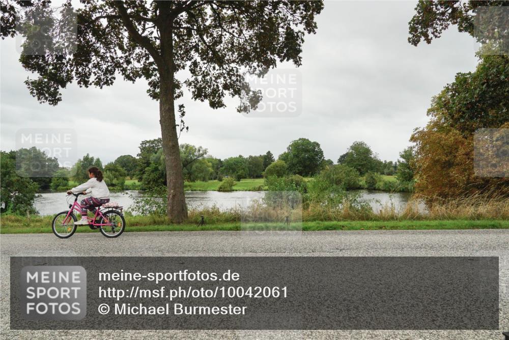 30.08.2026 - Elbe Triathlon Hamburg Michael Burmester http://msf.ph/oto/10042061 30.08.2026 12:18:46 Radfahren  meine-sportfotos.de