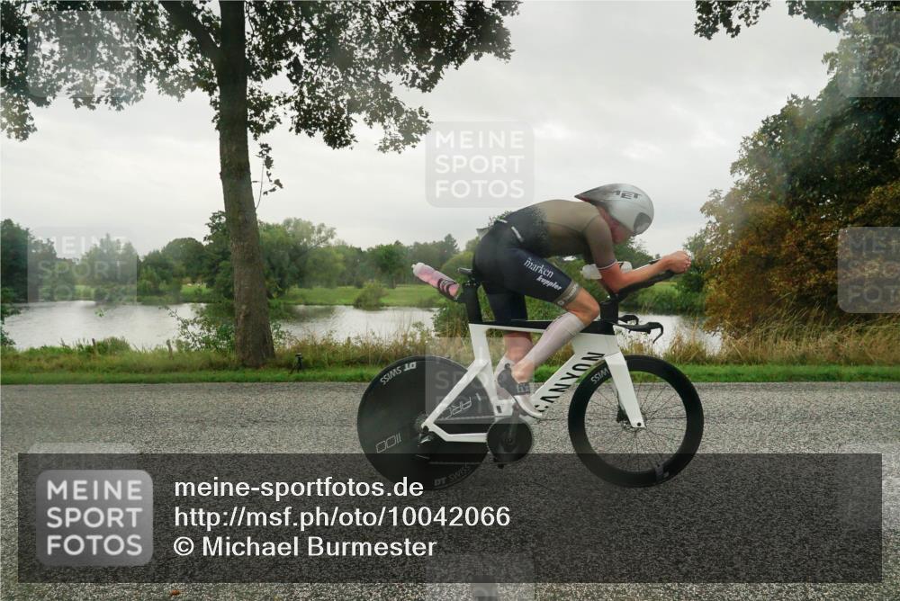 30.08.2026 - Elbe Triathlon Hamburg Michael Burmester http://msf.ph/oto/10042066 30.08.2026 08:39:53 Radfahren 213, 247 meine-sportfotos.de
