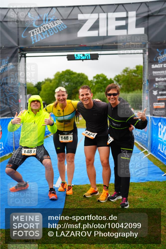 30.08.2026 - Elbe Triathlon Hamburg LAZAROV Photography http://msf.ph/oto/10042099 30.08.2026 16:26:11 Ziel  meine-sportfotos.de