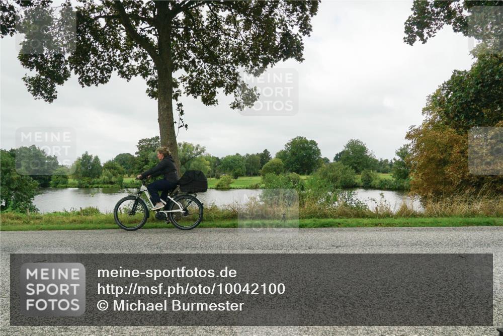 30.08.2026 - Elbe Triathlon Hamburg Michael Burmester http://msf.ph/oto/10042100 30.08.2026 12:24:13 Radfahren 1751 meine-sportfotos.de