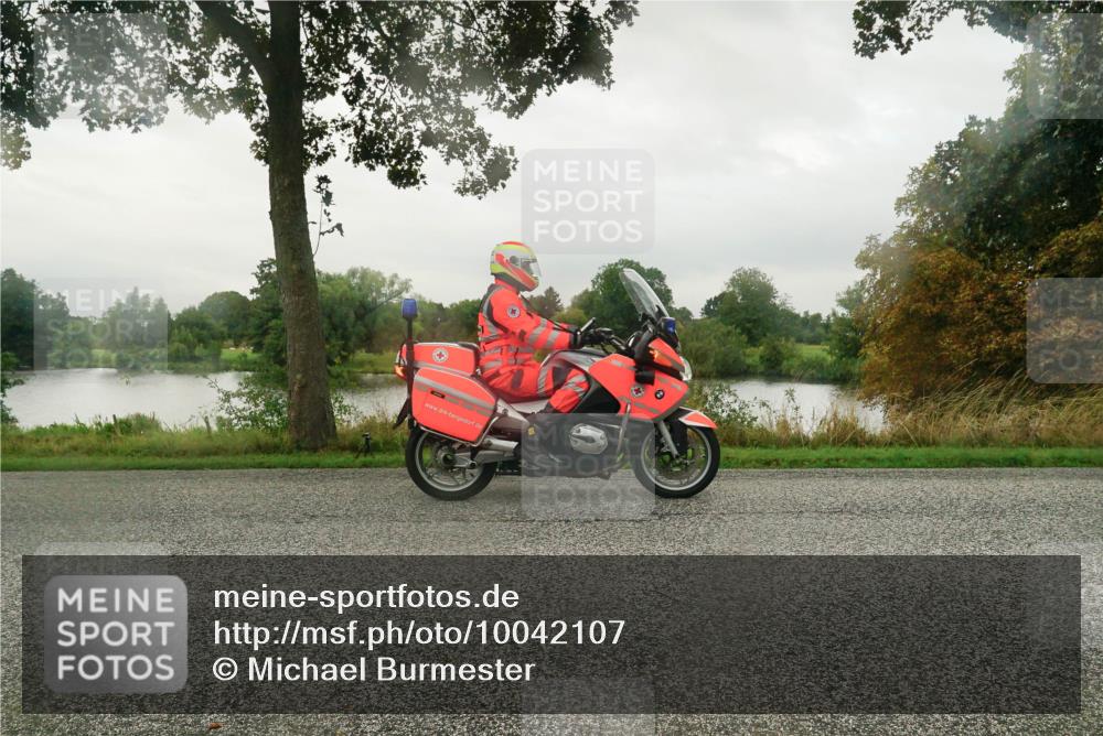 30.08.2026 - Elbe Triathlon Hamburg Michael Burmester http://msf.ph/oto/10042107 30.08.2026 08:40:51 Radfahren  meine-sportfotos.de