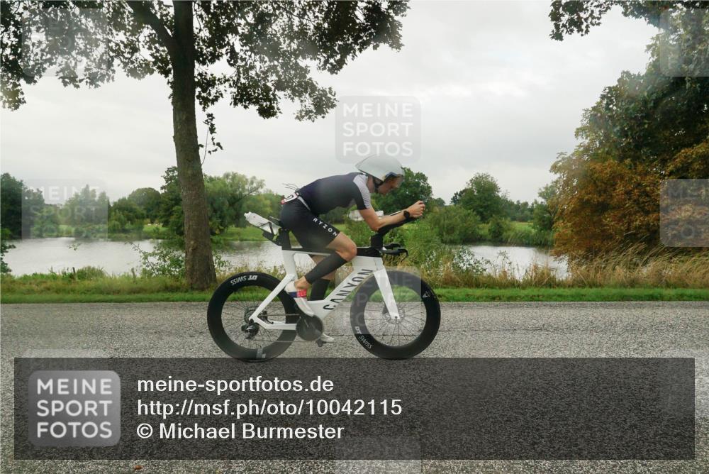 30.08.2026 - Elbe Triathlon Hamburg Michael Burmester http://msf.ph/oto/10042115 30.08.2026 08:41:39 Radfahren 197 meine-sportfotos.de