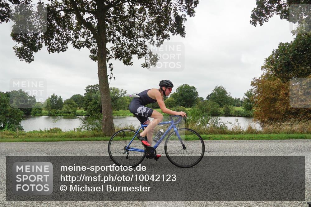 30.08.2026 - Elbe Triathlon Hamburg Michael Burmester http://msf.ph/oto/10042123 30.08.2026 12:24:35 Radfahren 1752 meine-sportfotos.de