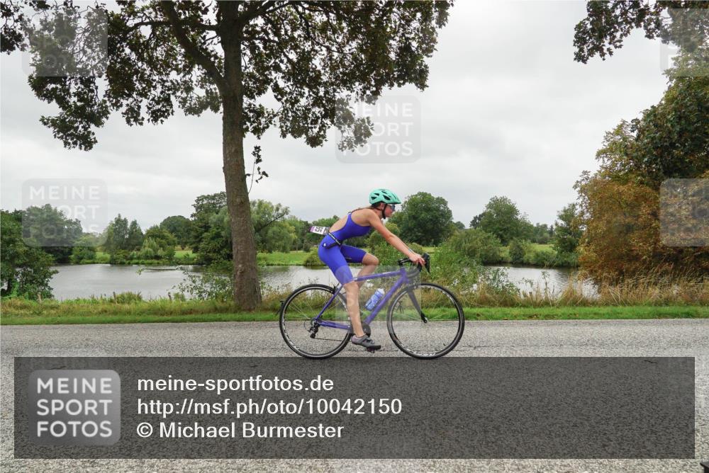 30.08.2026 - Elbe Triathlon Hamburg Michael Burmester http://msf.ph/oto/10042150 30.08.2026 12:26:25 Radfahren 1727, 1733, 1765 meine-sportfotos.de