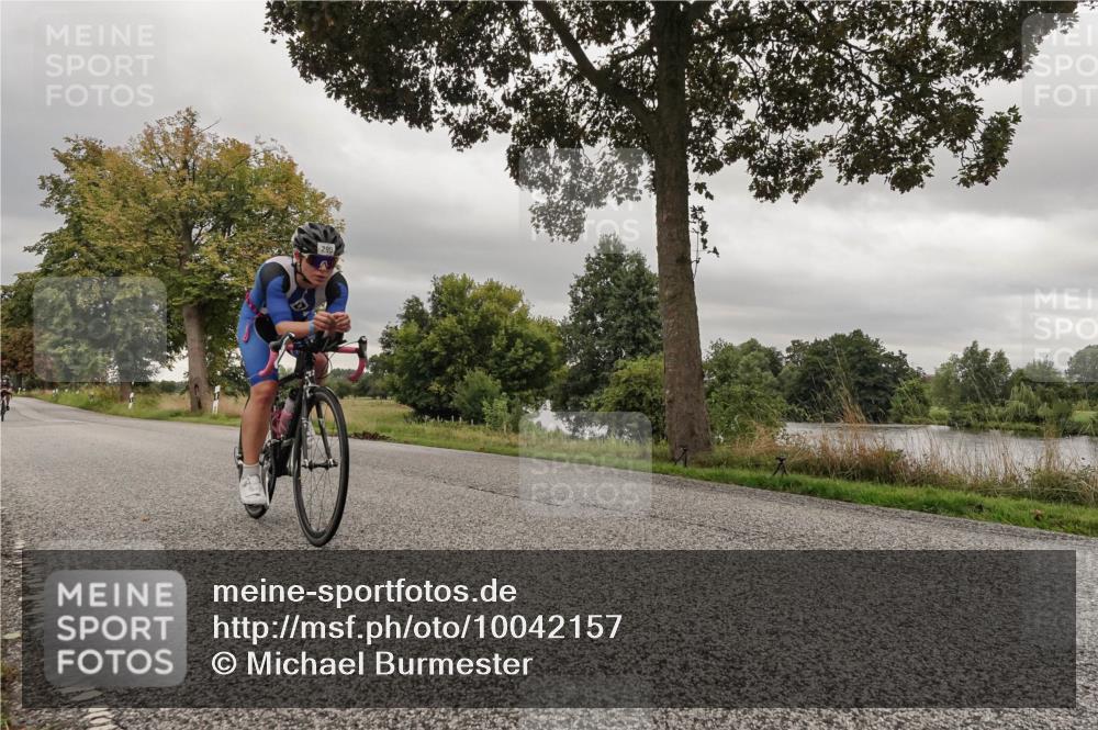 30.08.2026 - Elbe Triathlon Hamburg Michael Burmester http://msf.ph/oto/10042157 30.08.2026 09:12:26 Radfahren 290, 324, 347, 464 meine-sportfotos.de
