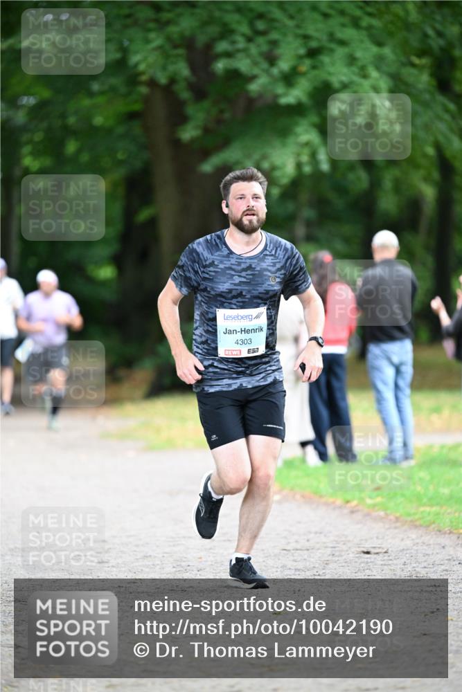 30.08.2026 - Blankeneser Heldenlauf Dr. Thomas Lammeyer http://msf.ph/oto/10042190 30.08.2026 11:17:42 Laufen 4303 meine-sportfotos.de