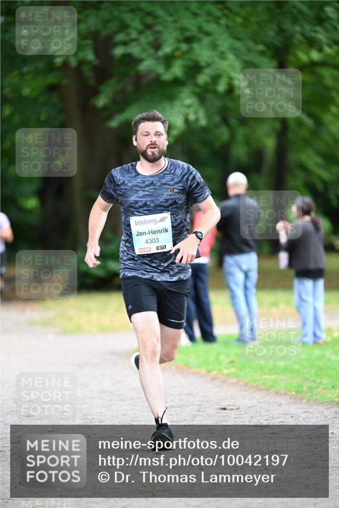 30.08.2026 - Blankeneser Heldenlauf Dr. Thomas Lammeyer http://msf.ph/oto/10042197 30.08.2026 11:17:42 Laufen 4303 meine-sportfotos.de