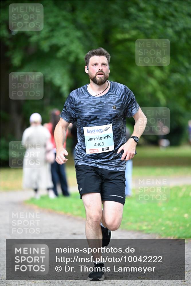 30.08.2026 - Blankeneser Heldenlauf Dr. Thomas Lammeyer http://msf.ph/oto/10042222 30.08.2026 11:17:43 Laufen 4303 meine-sportfotos.de