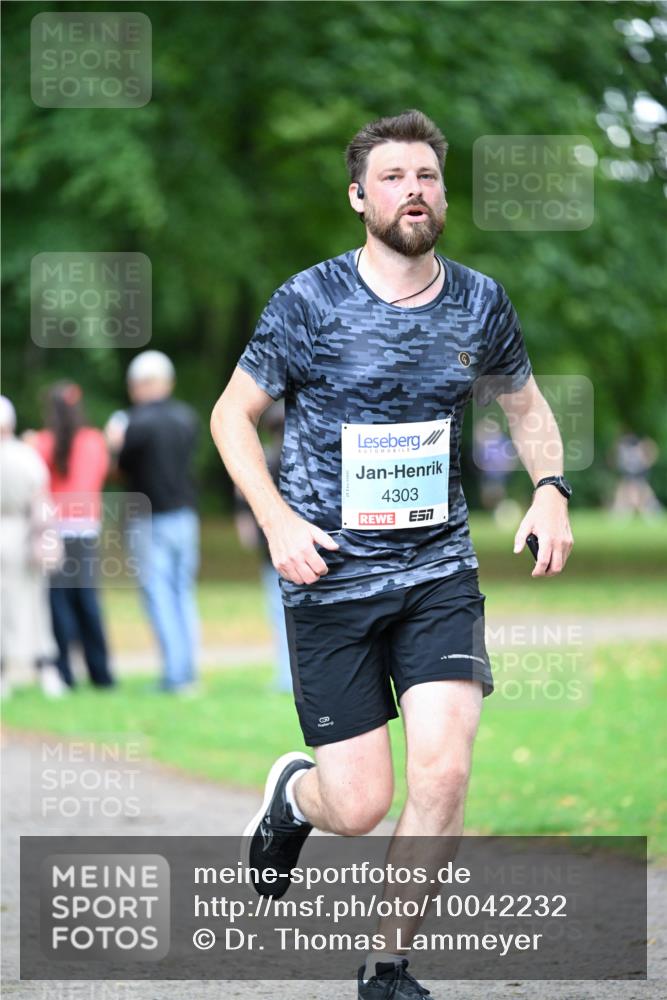 30.08.2026 - Blankeneser Heldenlauf Dr. Thomas Lammeyer http://msf.ph/oto/10042232 30.08.2026 11:17:43 Laufen 4303 meine-sportfotos.de