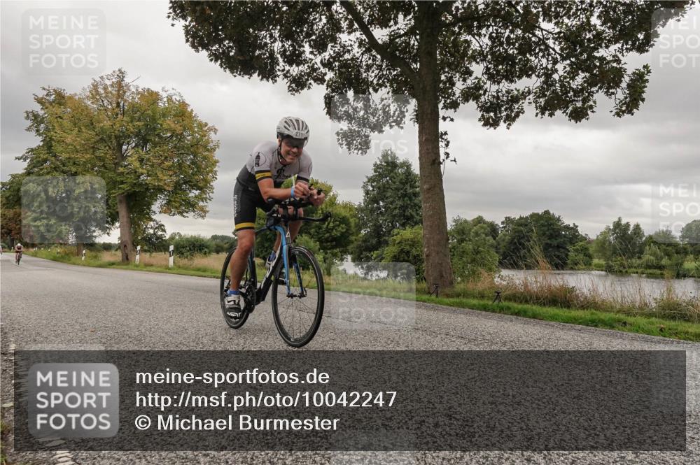 30.08.2026 - Elbe Triathlon Hamburg Michael Burmester http://msf.ph/oto/10042247 30.08.2026 09:12:53 Radfahren 222, 271, 298, 366 meine-sportfotos.de