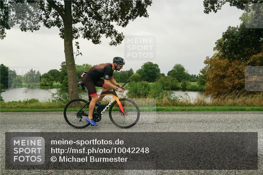 30.08.2026 - Elbe Triathlon Hamburg Michael Burmester http://msf.ph/oto/10042248 30.08.2026 08:46:11 Radfahren 229, 238 meine-sportfotos.de