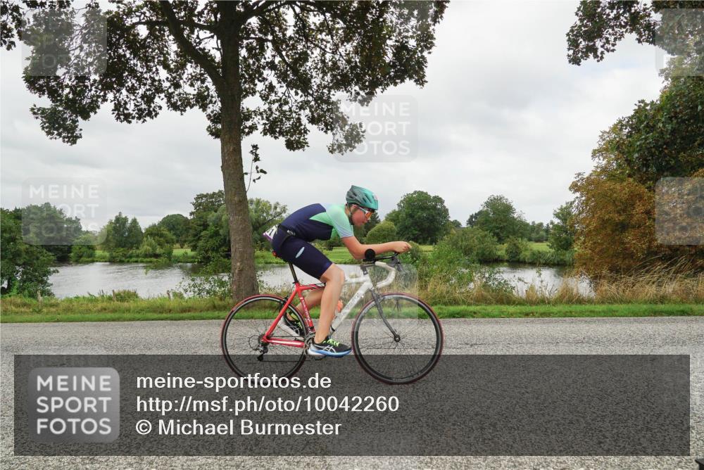 30.08.2026 - Elbe Triathlon Hamburg Michael Burmester http://msf.ph/oto/10042260 30.08.2026 12:30:06 Radfahren 1731, 1759, 1768 meine-sportfotos.de