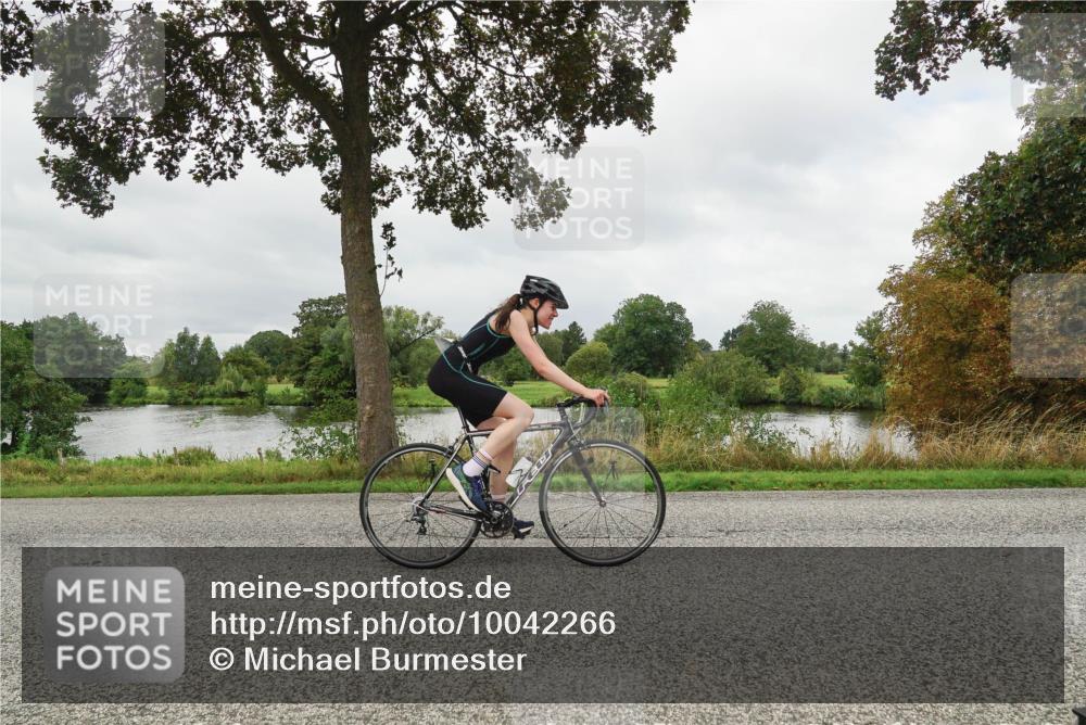 30.08.2026 - Elbe Triathlon Hamburg Michael Burmester http://msf.ph/oto/10042266 30.08.2026 12:30:08 Radfahren 1731, 1768 meine-sportfotos.de