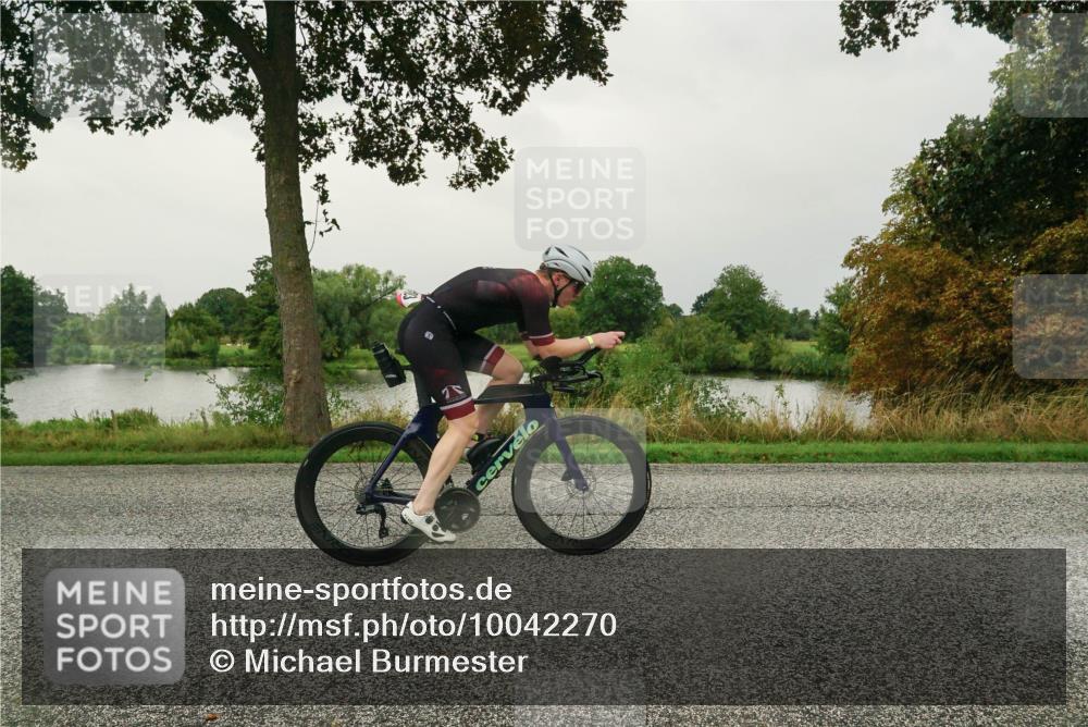 30.08.2026 - Elbe Triathlon Hamburg Michael Burmester http://msf.ph/oto/10042270 30.08.2026 08:46:31 Radfahren 192, 192, 223 meine-sportfotos.de