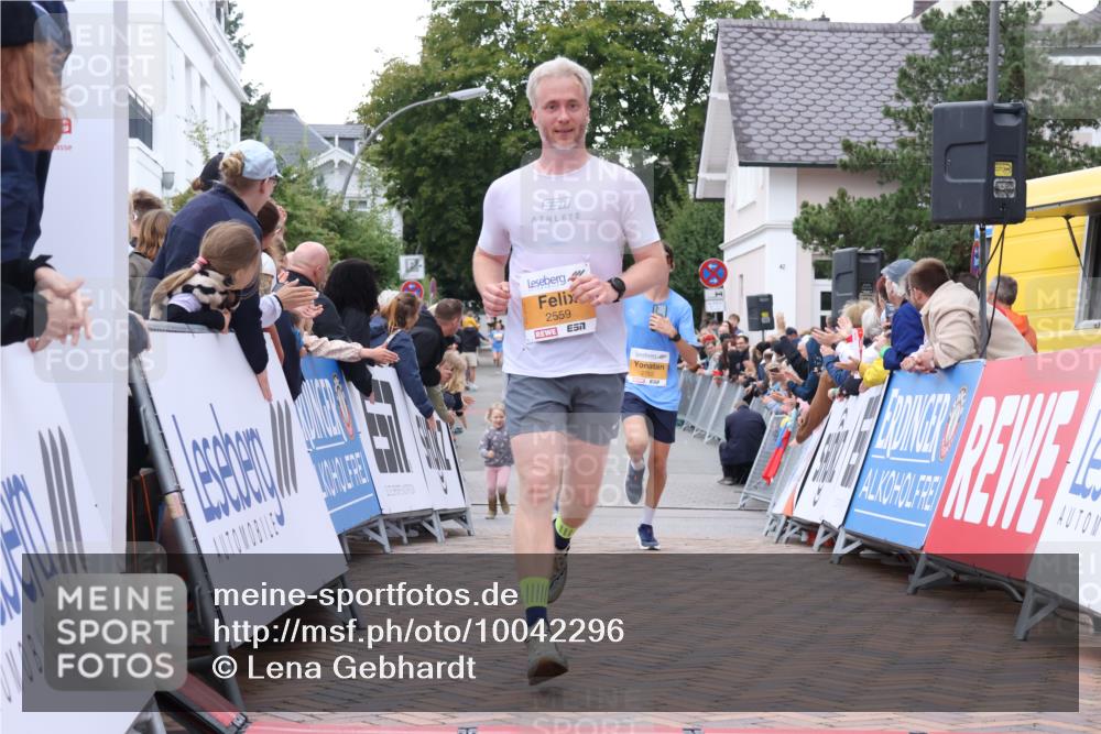 30.08.2026 - Blankeneser Heldenlauf Lena Gebhardt http://msf.ph/oto/10042296 30.08.2026 11:47:48 Ziel 2022, 2023, 2559, 2641, 2710, 2752 meine-sportfotos.de